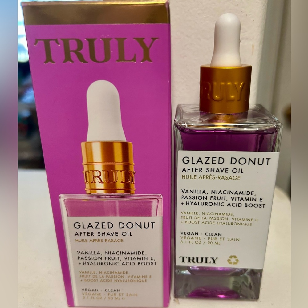 NWT Truly Beauty Glazed Donut After Shave Oil